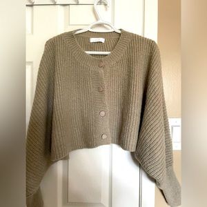 NWOT Oak and Fort cropped knit sweater